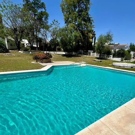 Сasa de vacaciones Casa Colon A 8 Min Sevilla